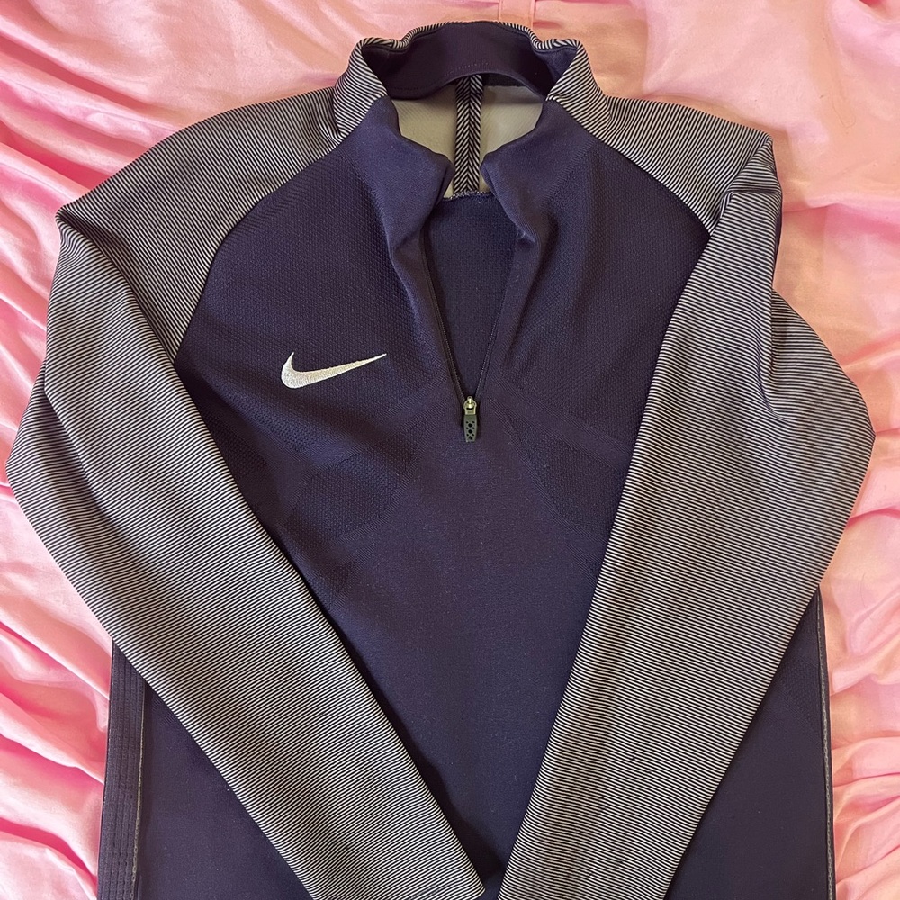 Nike Aeroswift Workout Longsleeve